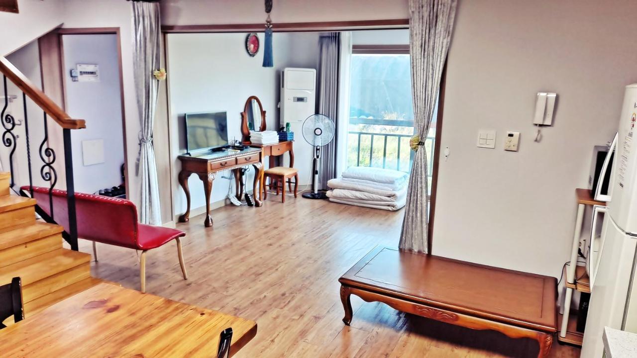 Holiday home Gillime