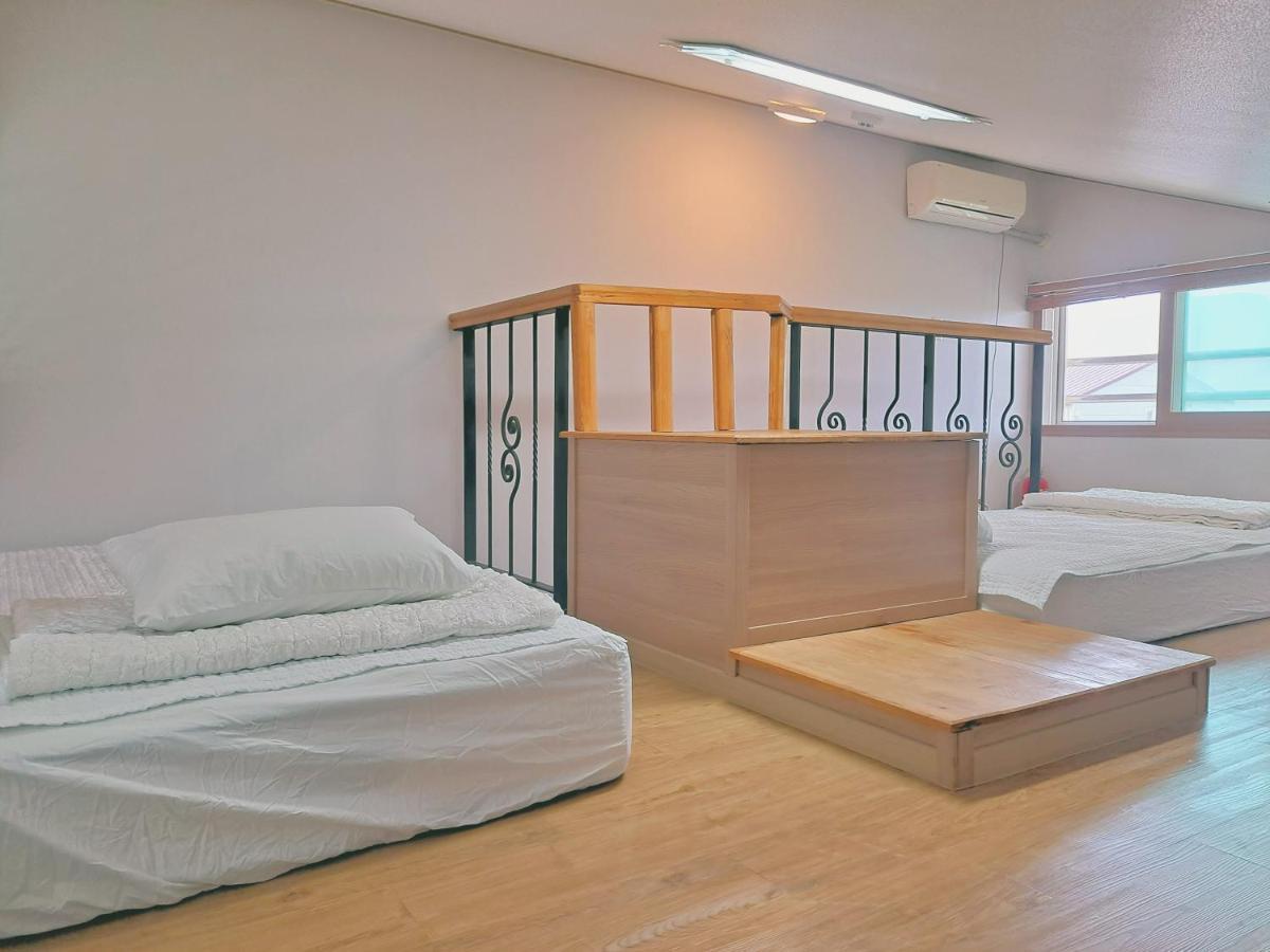 Holiday home Gillime *